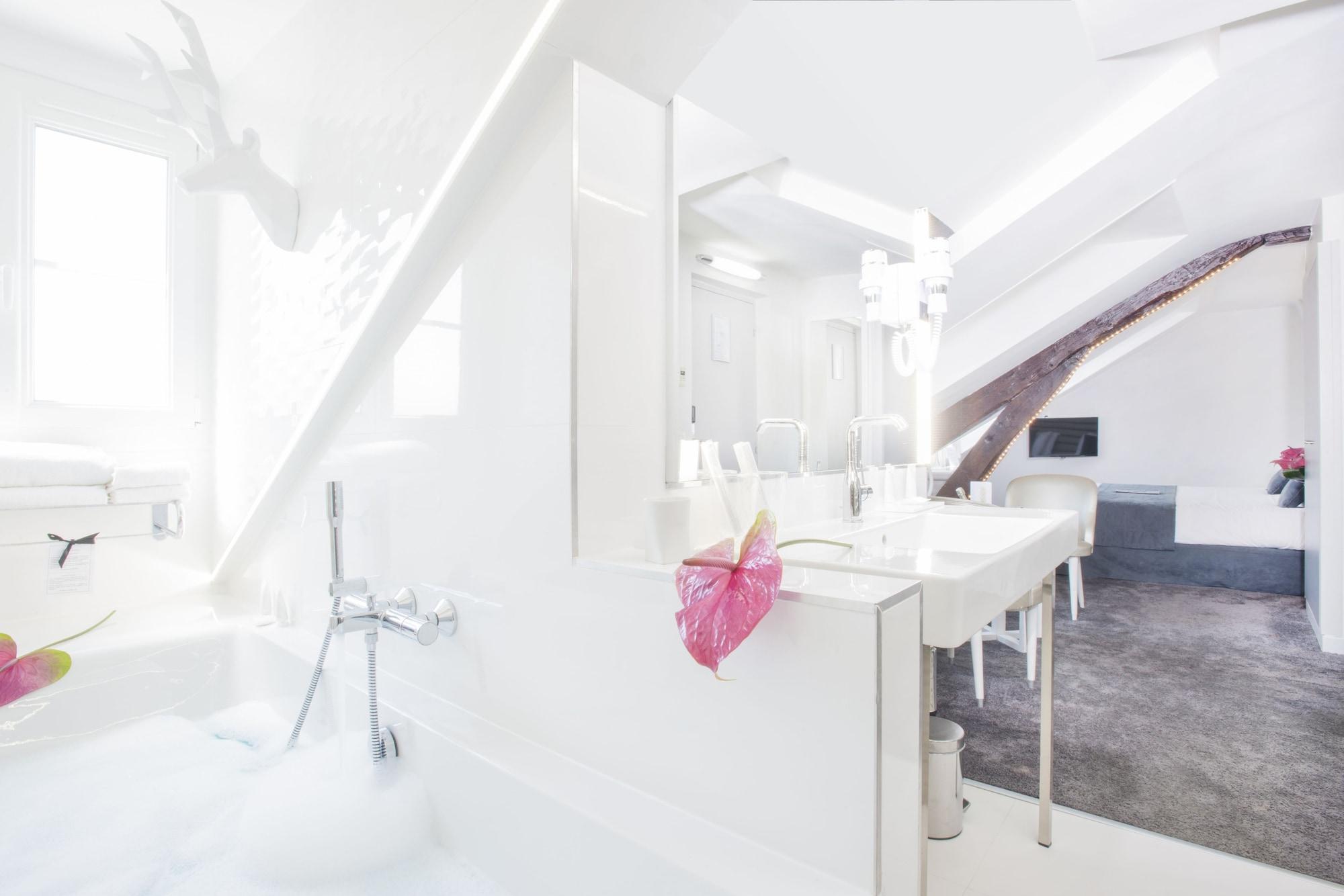Hotel Icone Paris Bagian luar foto