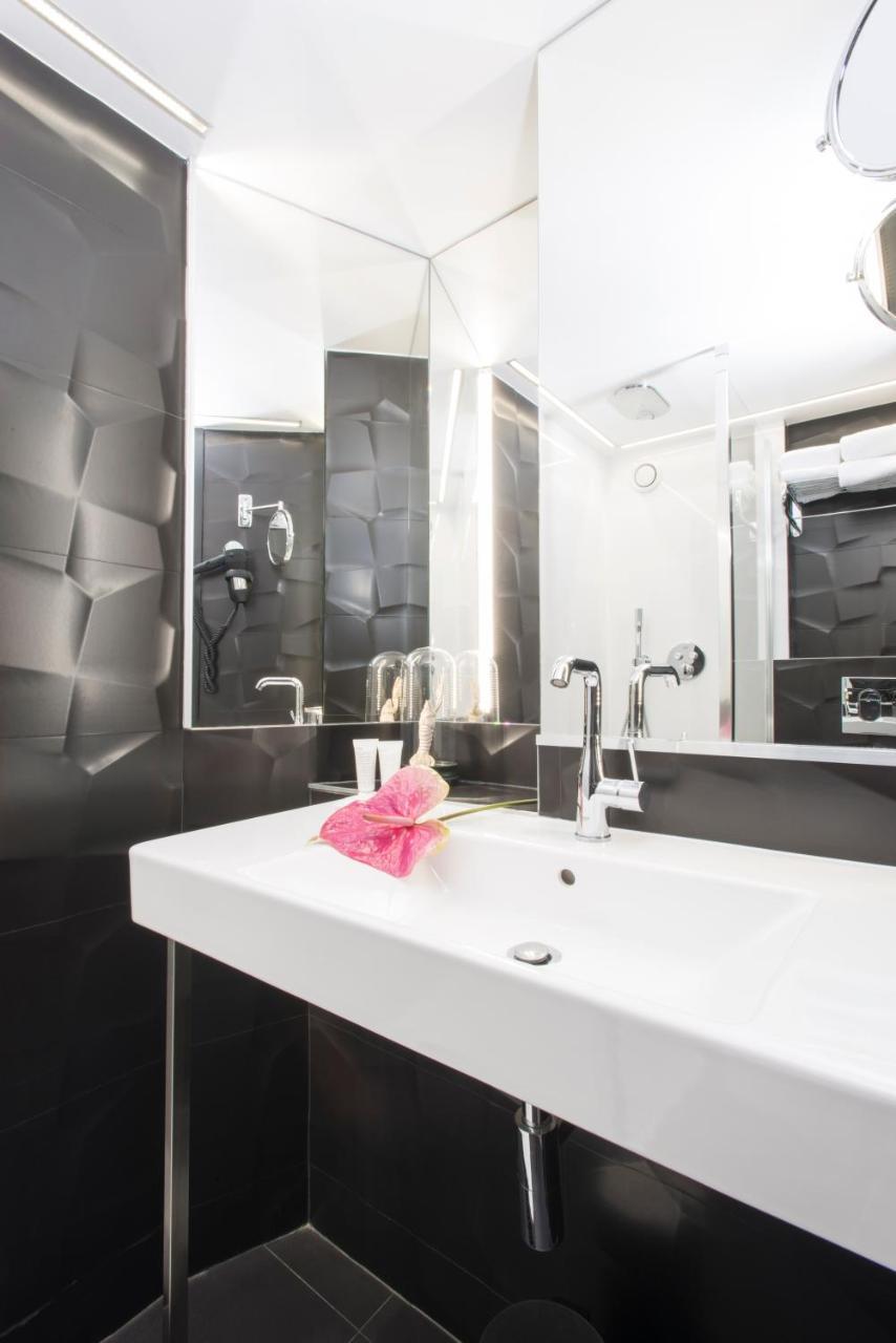 Hotel Icone Paris Bagian luar foto